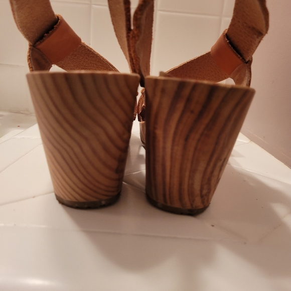Free People leather strapped wedged sandals size 40 - Picture 12 of 12